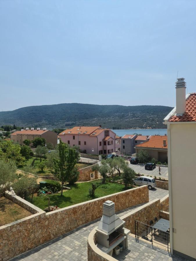 Apartman Vischetti Cres Extérieur photo
