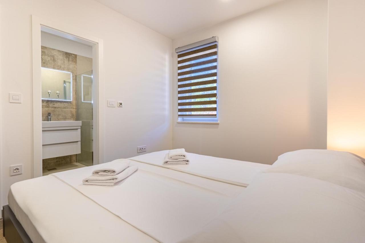 Apartman Vischetti Cres Extérieur photo