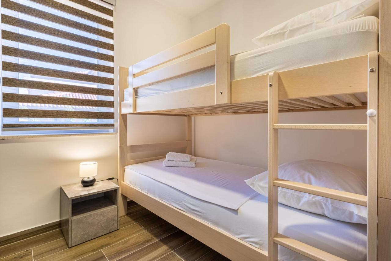 Apartman Vischetti Cres Extérieur photo